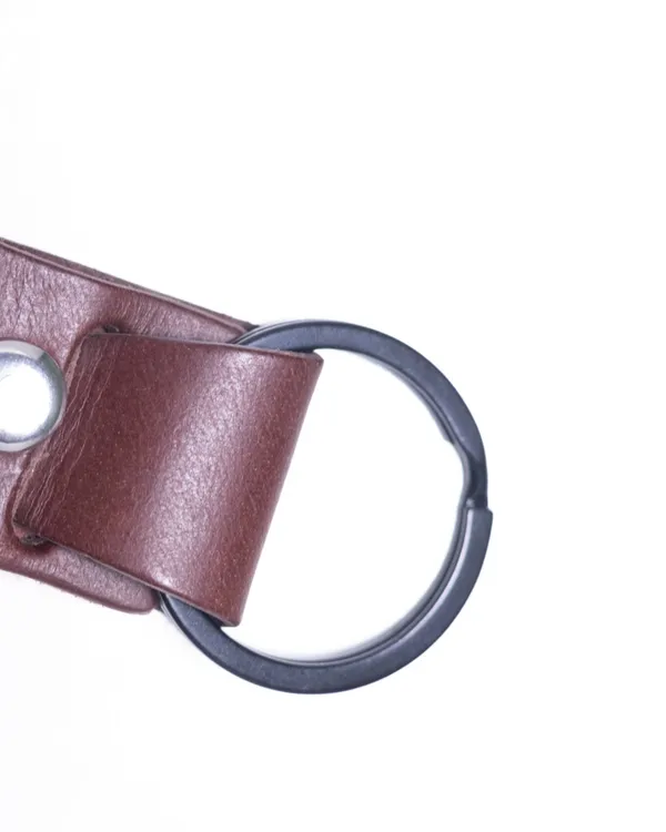 Urban_Trek_-_Brown_Fullgrain_Leather_Metal_Clasp_Biker_Keychain