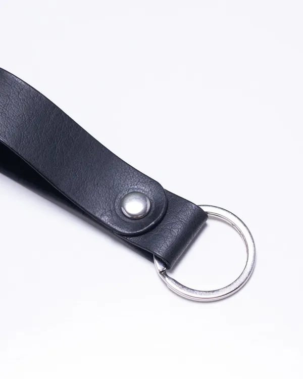 The_Strip_-_Black__Full_Grain_Leather_Keychain