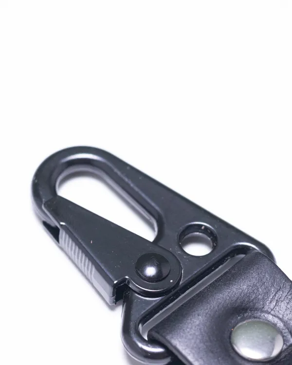 Urban_Trek_-_Black_Fullgrain_Leather_Metal_Clasp_Biker_Keychain