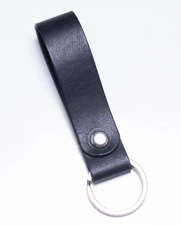 The_Strip_-_Black__Full_Grain_Leather_Keychain