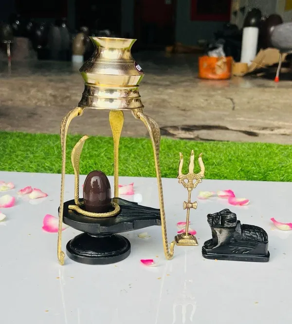 Narmada_Stone_Black_Shivling_Abhishek_Pooja_Set