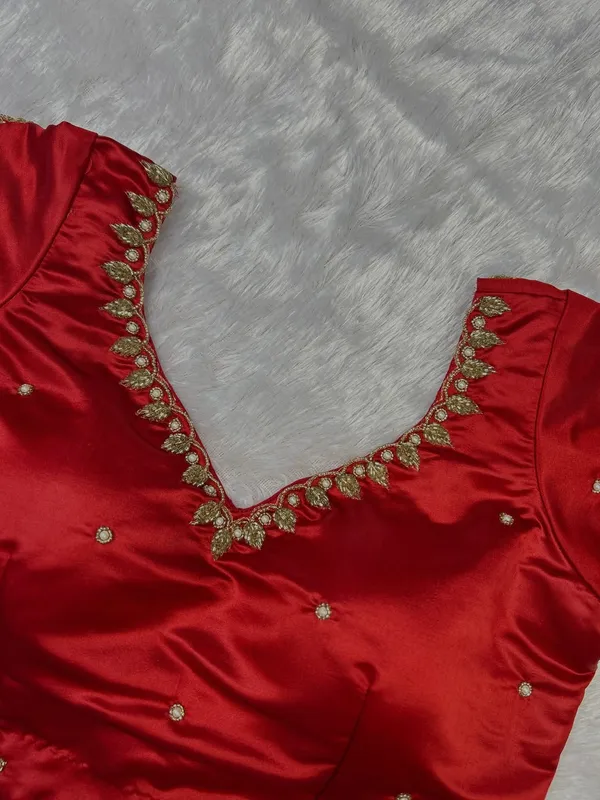 Red_Embroidered_Aari_Work_Ethnic_Blouse_for_Women