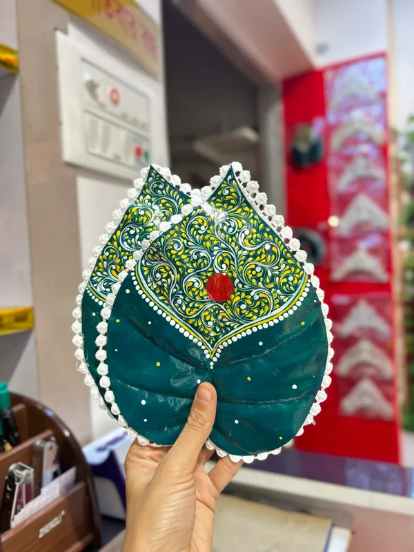 Green_Pan_Pata_Ceremony_Accessory