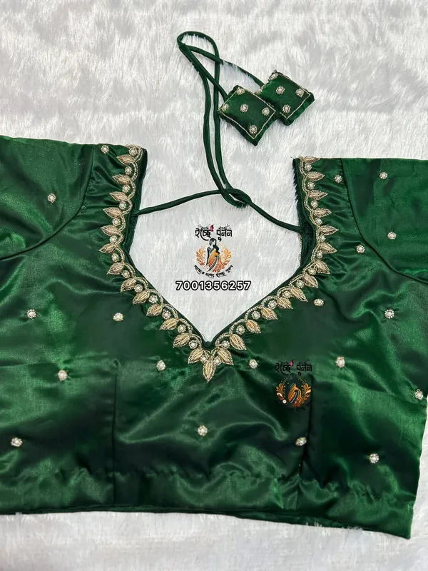 Green_Silk_Embroidered_Aari_Work_Blouse_for_Women
