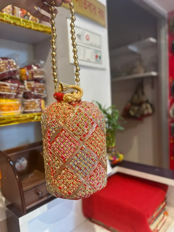 Peach_Velvet_Embroidered_Bridal_Batwa_/_Potli_Bag_for_Women