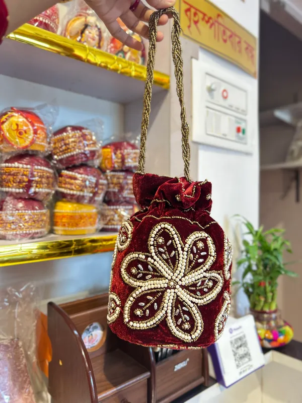 Maroon_Velvet_Embroidered_Bridal_Batwa_/_Potli_Bag_for_Women