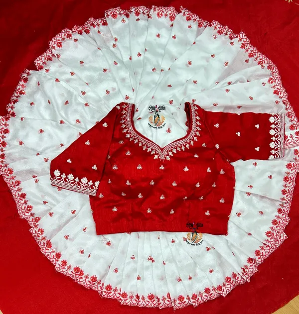 Red_Briddhi_Saree_and_Blouse_Set