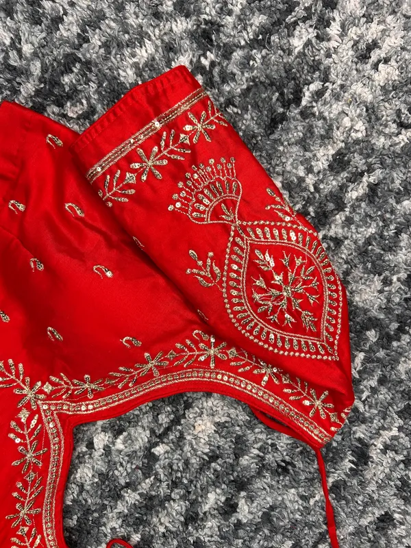 Red_Embroidered_Bridal_Blouse