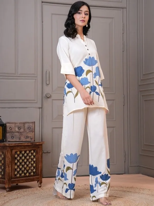 White_Floral_Kurta_Palazzo_Set_for_Women