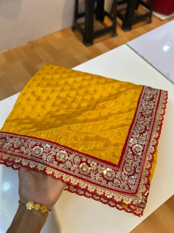 Maroon_/_Yellow_Traditional_Kunke_Accessory
