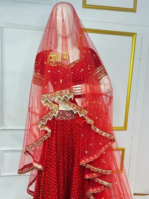 Red_Customised-Name_Bridal_Dupatta
