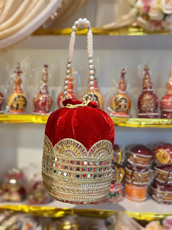 Red_Velvet_Gold_Embellished_Bridal_Botua_Potli_Bag_For_Women