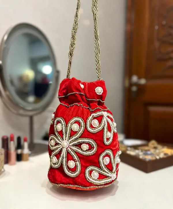 Red_Georgette_Embroidered_Bridal_Potli_Bag_For_Women