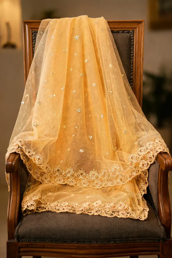 Yellow_Net_Embroidered_Bridal_Dupatta_For_Women