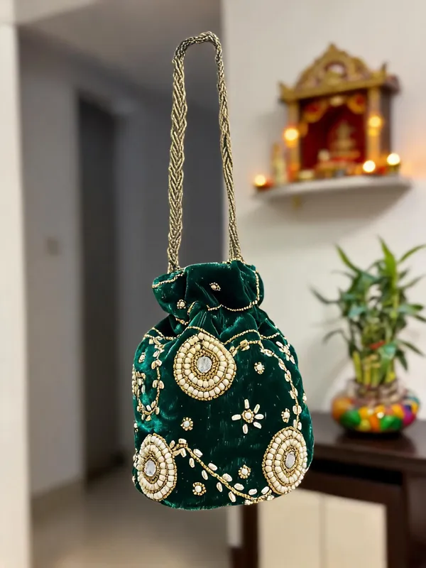 Green_Georgette_Beadwork_Bridal_Potli_Bag_For_Women