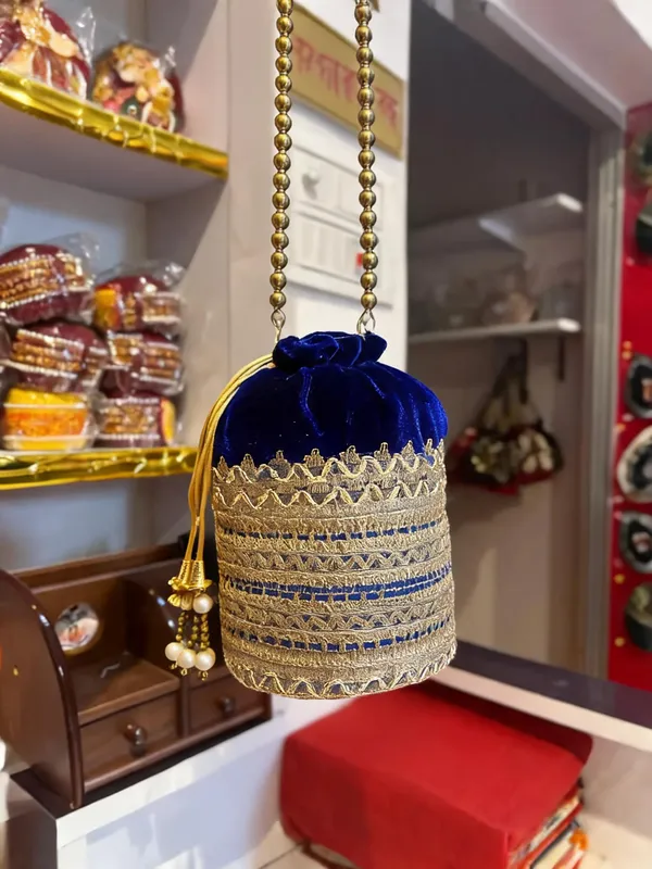 Blue_Georgette_Golden_Lacework_Bridal_Potli_Bag_For_Women