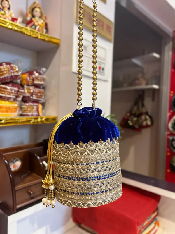 Blue_Georgette_Golden_Lacework_Bridal_Potli_Bag_For_Women
