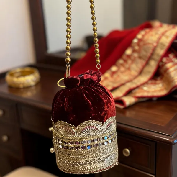 Red_Georgette_Gold_Embellished_Bridal_Potli_Bag_For_Women