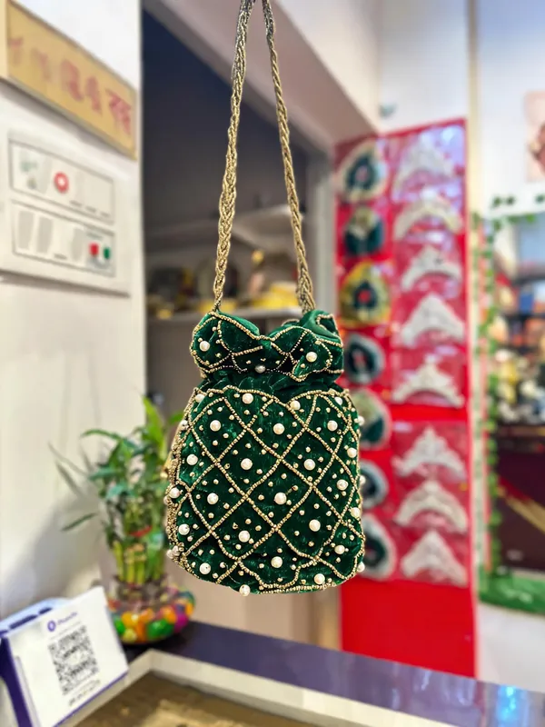 Green_Velvet_Embellished_Bridal_Potli_Bag_For_Women