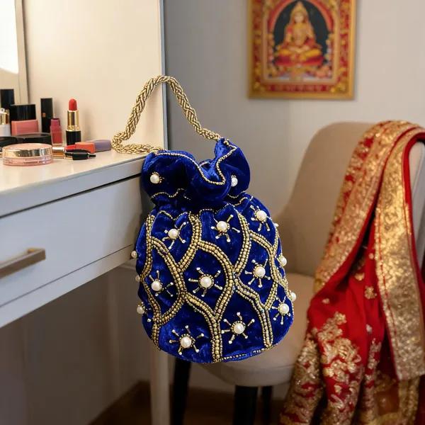 Blue_Velvet_Beadwork_Bridal_Potli_Bag_For_Women