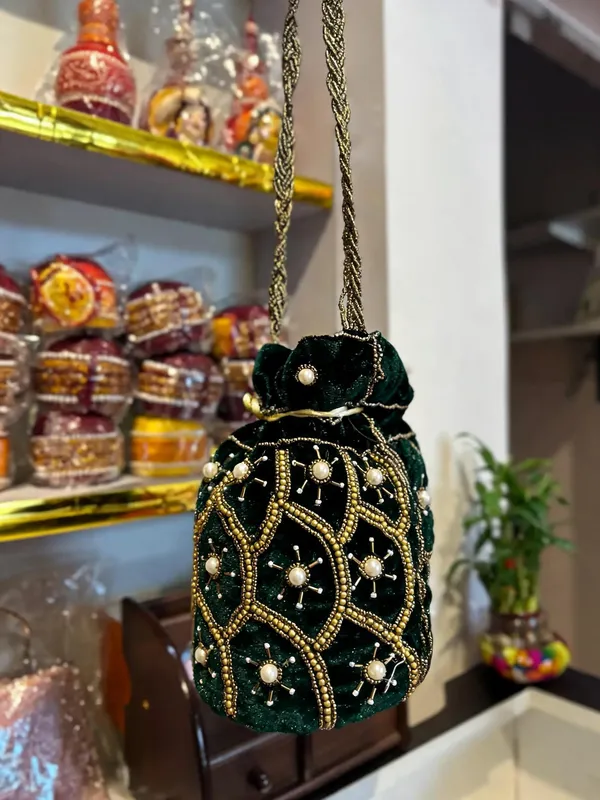 Green_Georgette_Beaded_Bridal_Botua_Potli_Bag