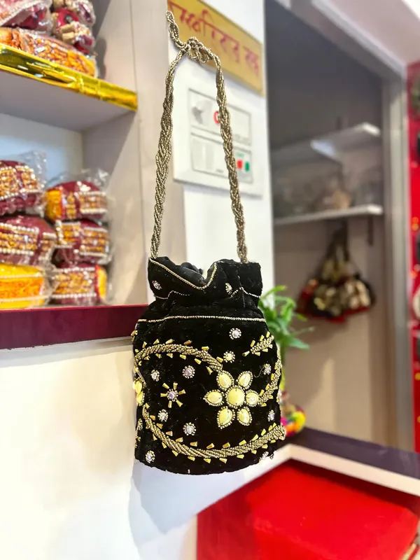 Black_Georgette_Gold_Embellished_Bridal_Botua_Potli_Bag