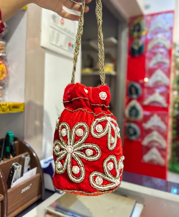 Red_Bridal_Botua_Bag