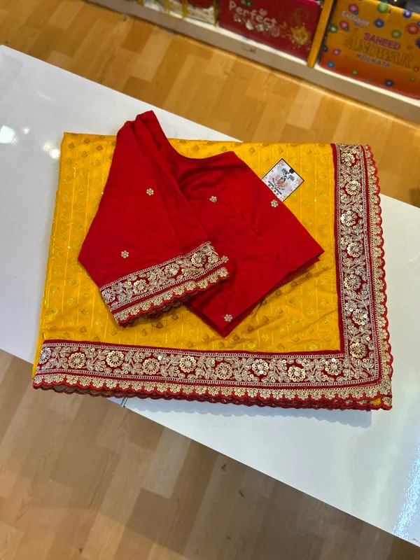Maroon_/_Yellow_Traditional_Kunke_Accessory