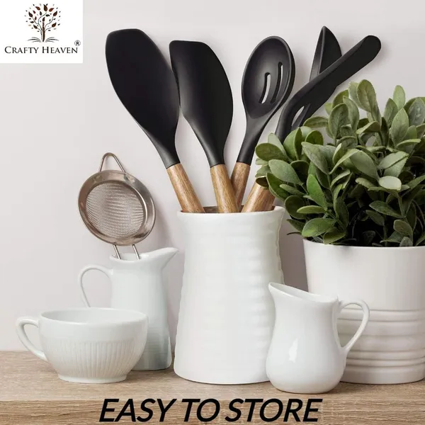 Black_Wooden_Handle_Silicone_Spatula_Set_For_Kitchen_(Set_Of_5)