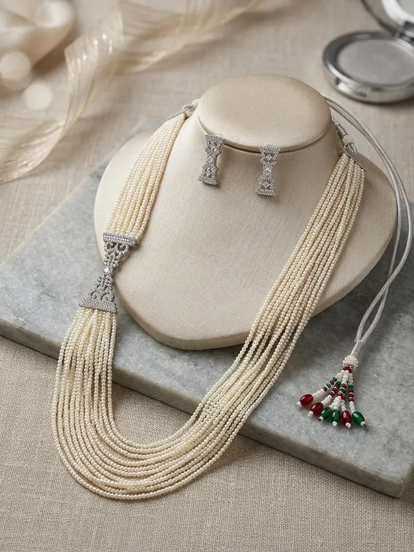 Cream_Beaded_Layered_Necklace_Set_for_Women