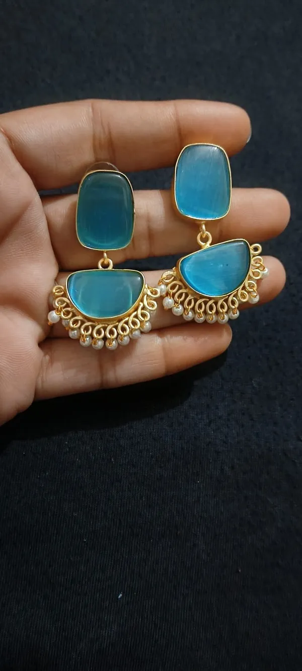 Blue_Gold-Tone_Chandbali_Earrings_for_Women