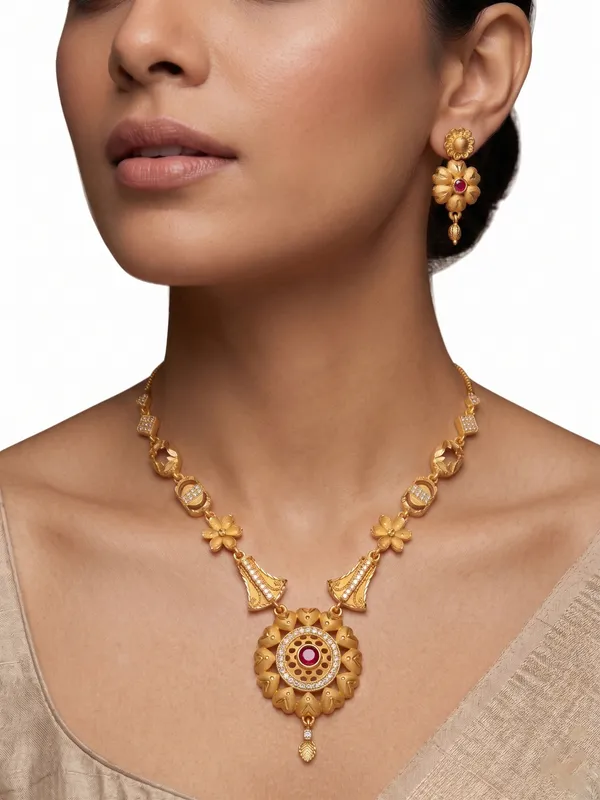 Gold_Alloy_Traditional_Necklace_And_Earrings_Set_For_Women