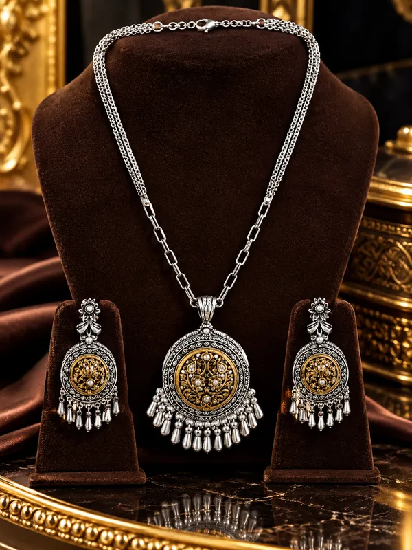 Silver_Oxidized_Alloy_Ethnic_Necklace_And_Earrings_Set_For_Women