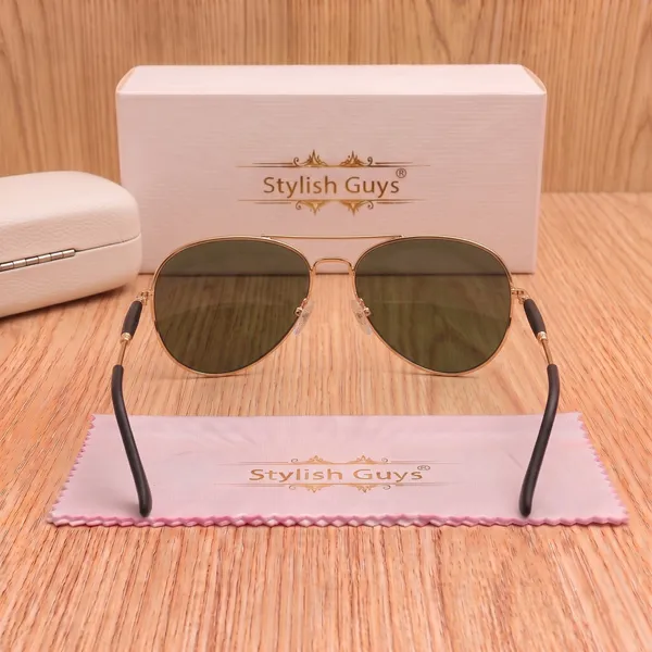 Sunglasses_For_Men_With_Black_Glass_Golden_Frame_3517_Aviator_Oval_Sunglass_By_Sunglasses_Deal_Black_Golden
