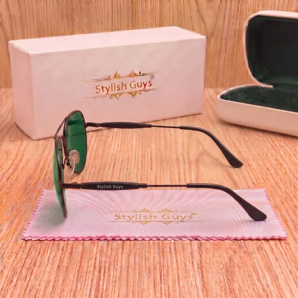 Sunglasses_For_Men_With_Green_Glass_Black_Frame_3517_Aviator_Oval_Sunglass_By_Sunglasses_Deal_Green_Black