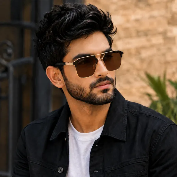 Sunglasses_For_Men_With_Brown_Glass_Golden_Frame_04_Square_Polarized_Sunglass_By_Sunglasses_Deal_Brown_Golden