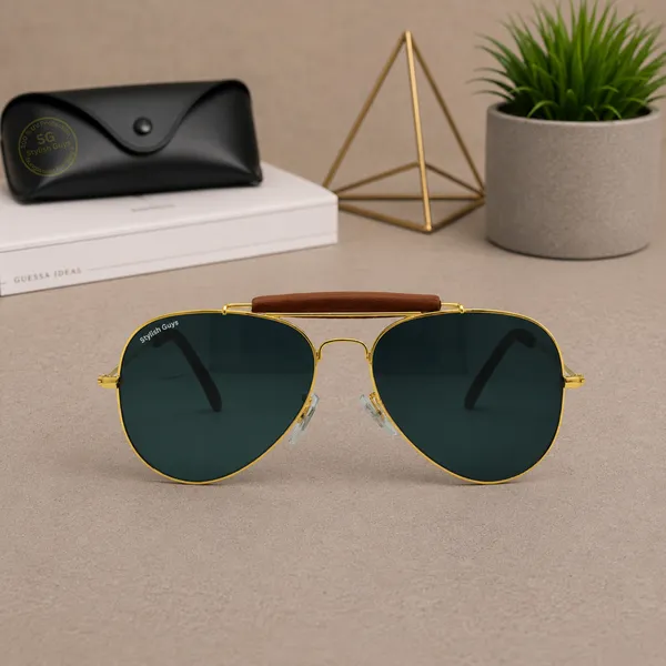 Sunglasses_For_Men_With_Black_Glass_Golden_Frame_3422_Aviator_Bridge_Sunglass_By_Sunglasses_Deal_Black_Golden