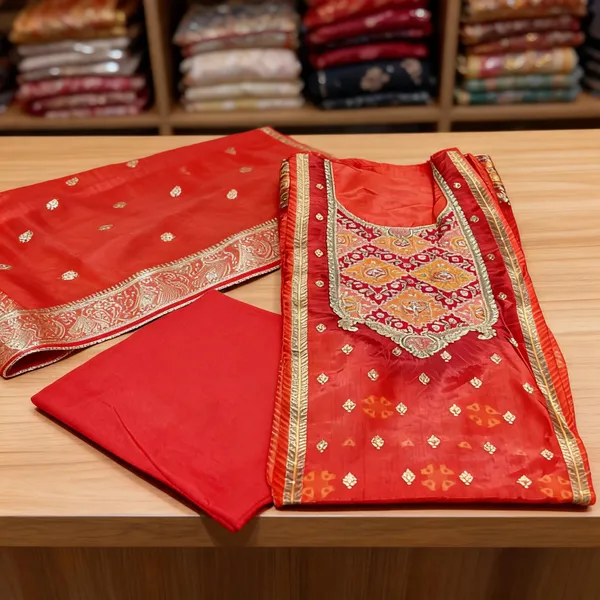 Red_Unstitched_Suit