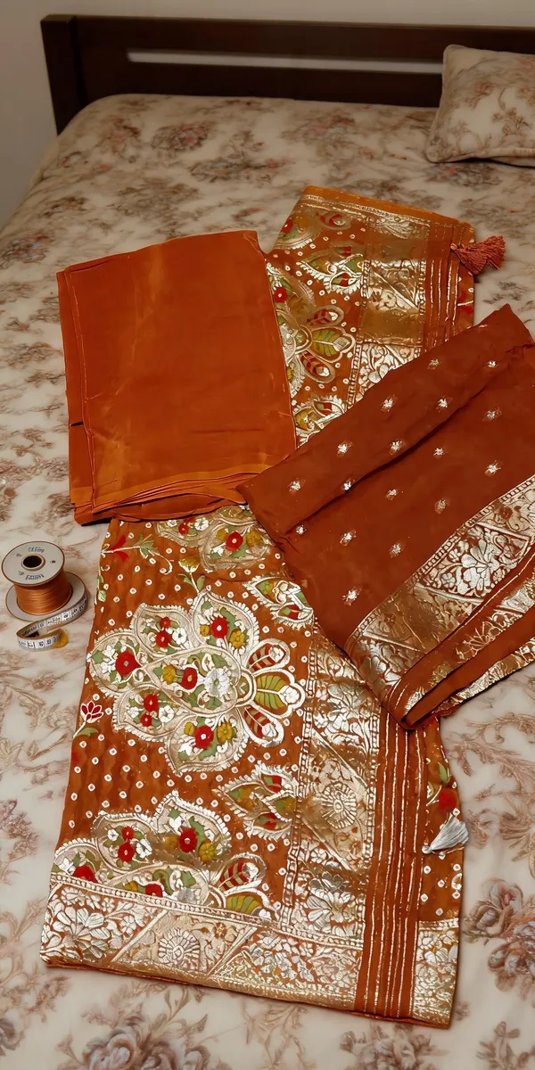 Orange_Unstitched_Suit