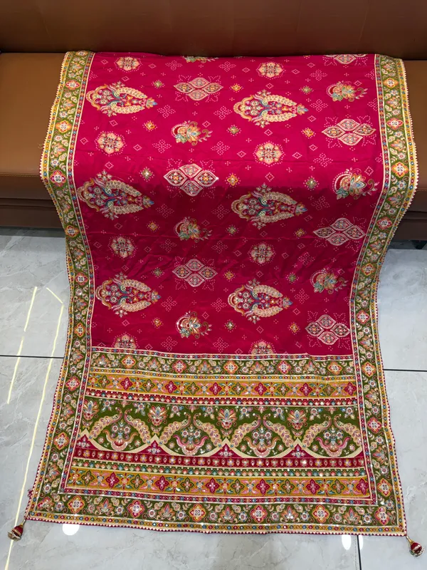 Pink_Pure_Viscose_Saree_For_Women