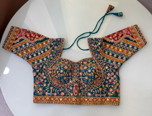 Multicolor_Pure_Viscose_Designer_Blouse_For_Women