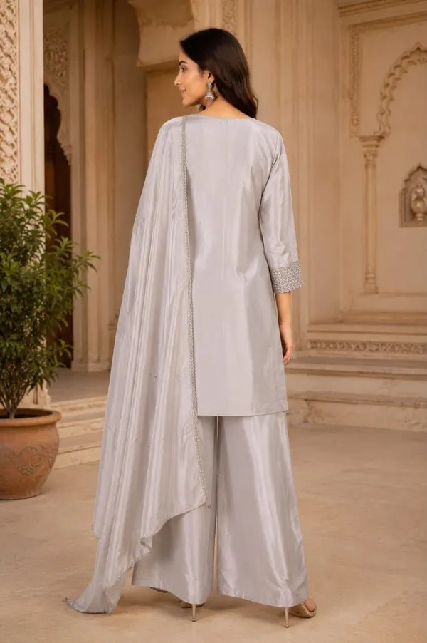 Elegant_Pearl_White_Silk_Embroidered_Kurta_Palazzo_Set_with_Dupatta
