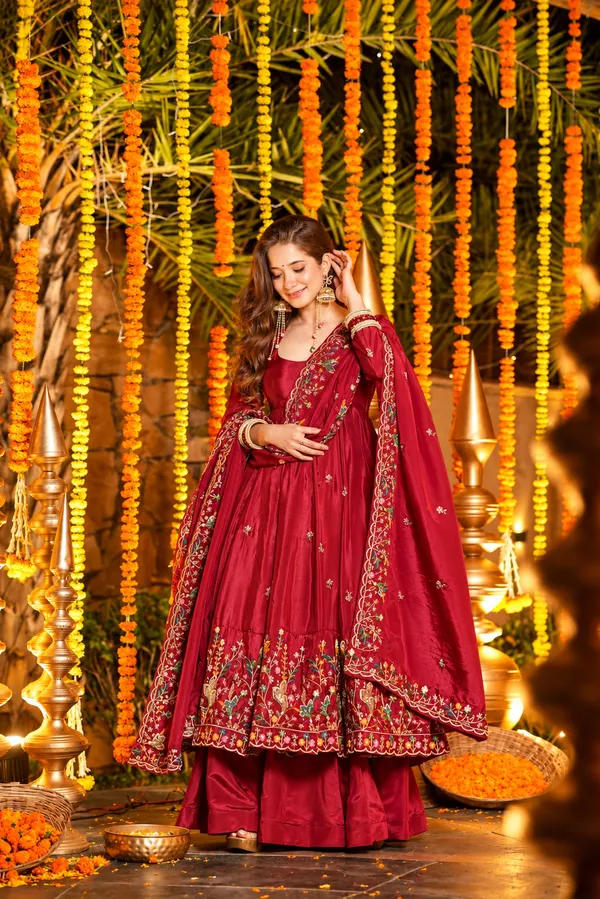 RajvanshiSuit_Premium_Silk_Embroidered_Anarkali_Suit_Set_for_Women_–_Festive_&_Wedding_Wear
