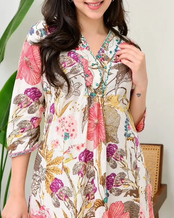 Women’s_Floral_Printed_Rayon_Kurta_Set_with_Palazzo_Pants