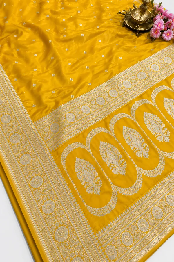 Premium_Mashru_Katan_Silk_Saree_Rich_Zari_Weaving_Traditional_Saree_Yellow