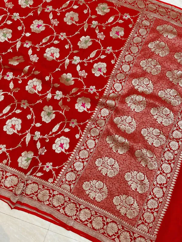 Katan_Silk_Zari_Jaal_Saree_Red
