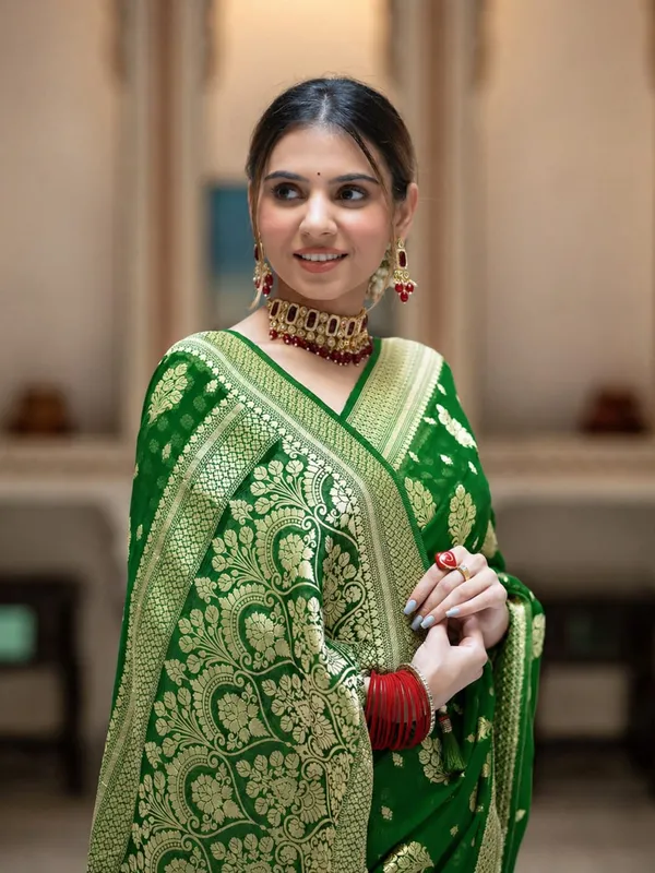 Premium_Georgette_Silk_Saree_With_Double_Zari_Work_Green