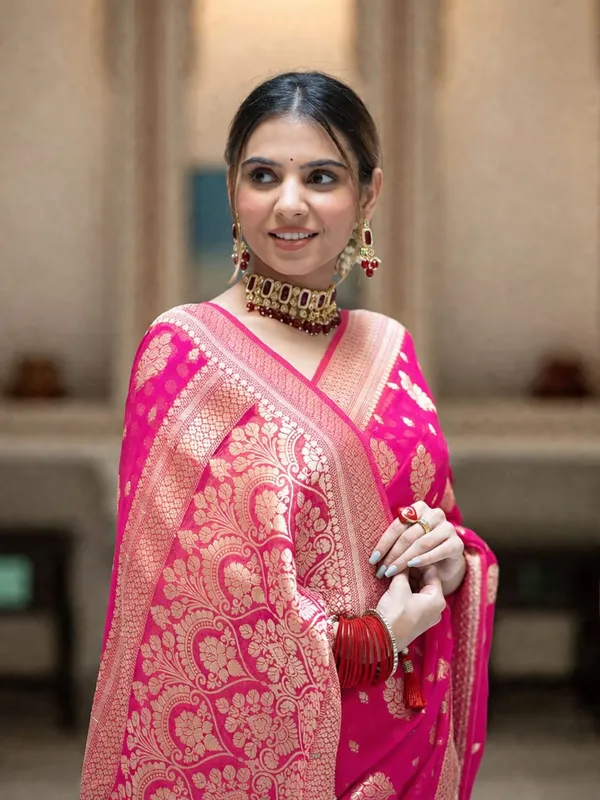 Premium_Georgette_Silk_Saree_With_Double_Zari_Work_Pink
