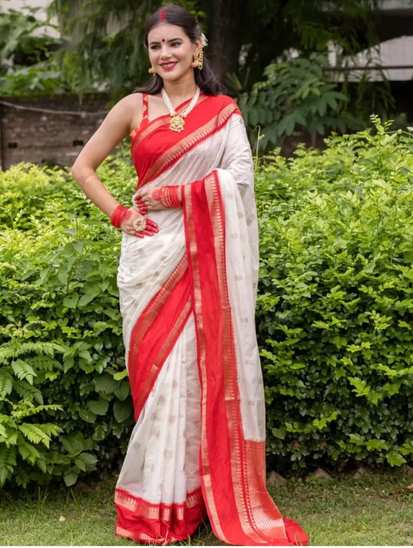 Premium_Banarasi_Saree_Default_Title