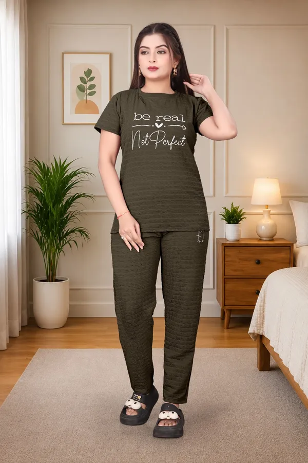 Olive_Green_Printed_T-Shirt_And_Jogger_Set_For_Women
